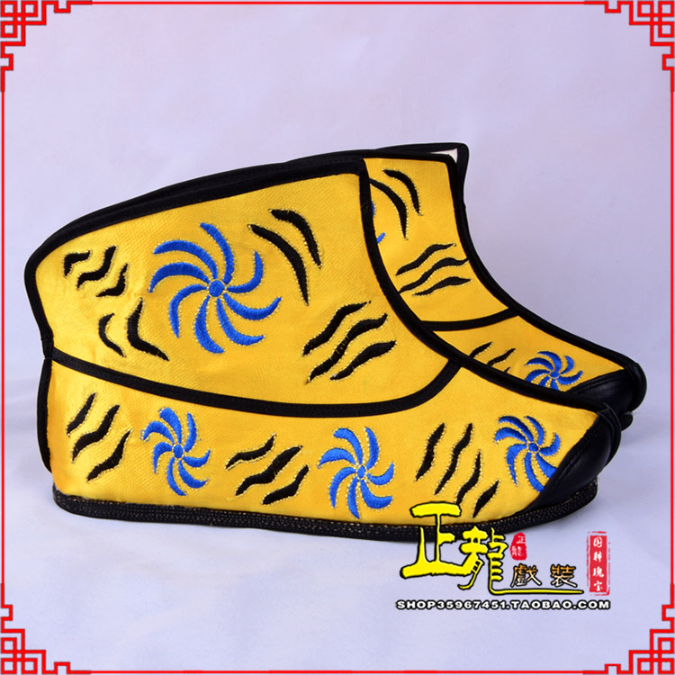 格尔木.美猴王靴子虎纹靴金黄快靴 猴鞋